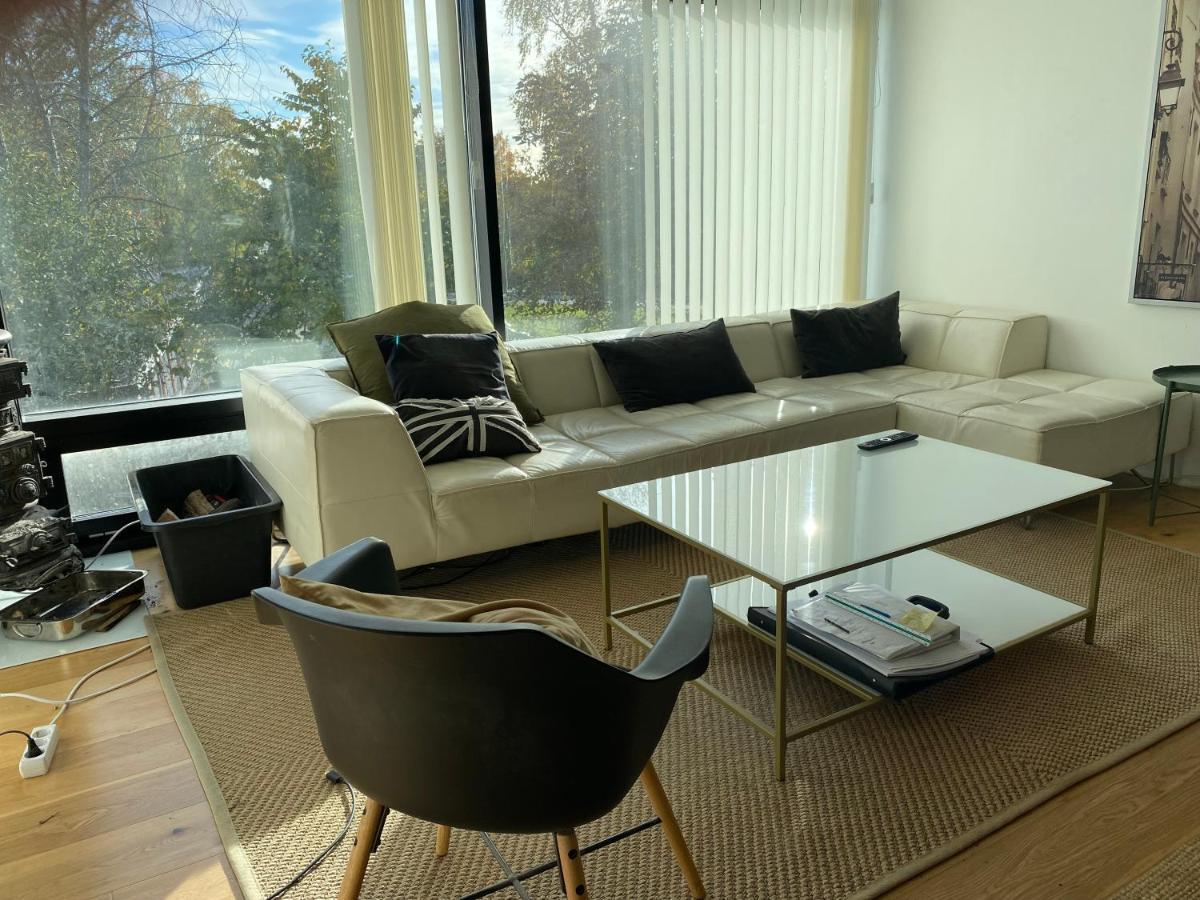 Apartment Exclusive 2 Level Etage Next To Arlanda-city Metro