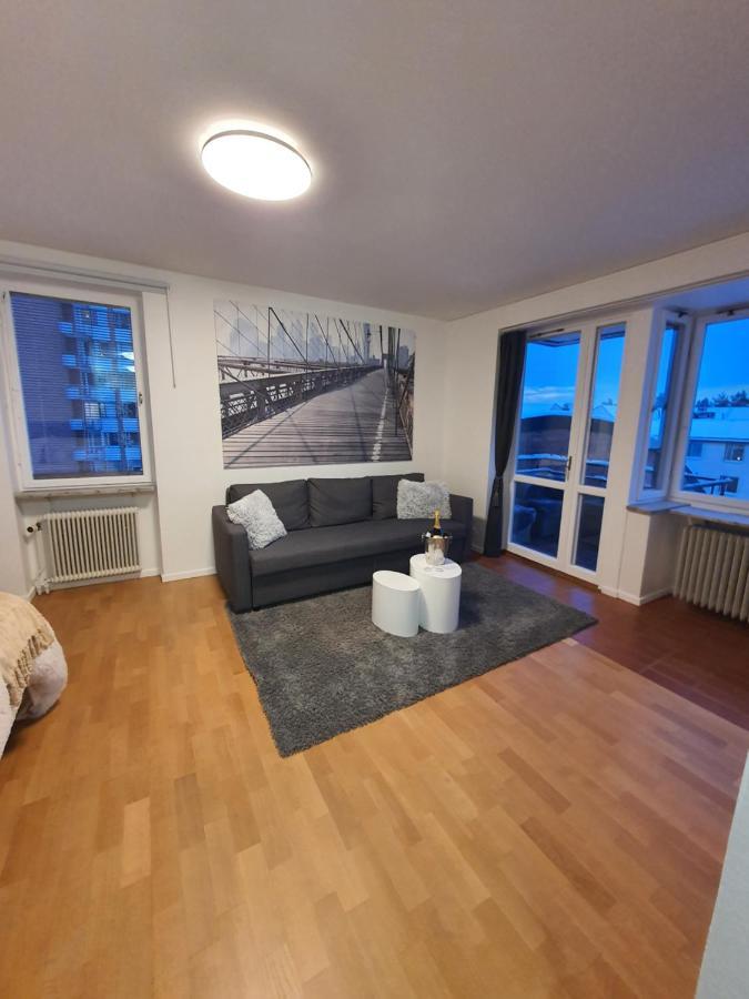 Apartment Close To The Subway. Beautiful And Cozy Apartment! Stockholm