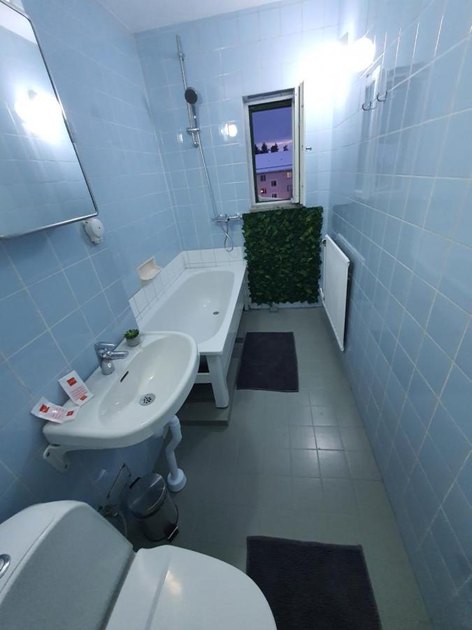 Apartment Close To The Subway. Beautiful And Cozy Apartment!