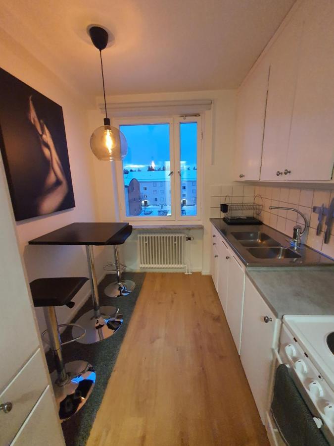 Close To The Subway. Beautiful And Cozy Apartment! Apartment Stockholm