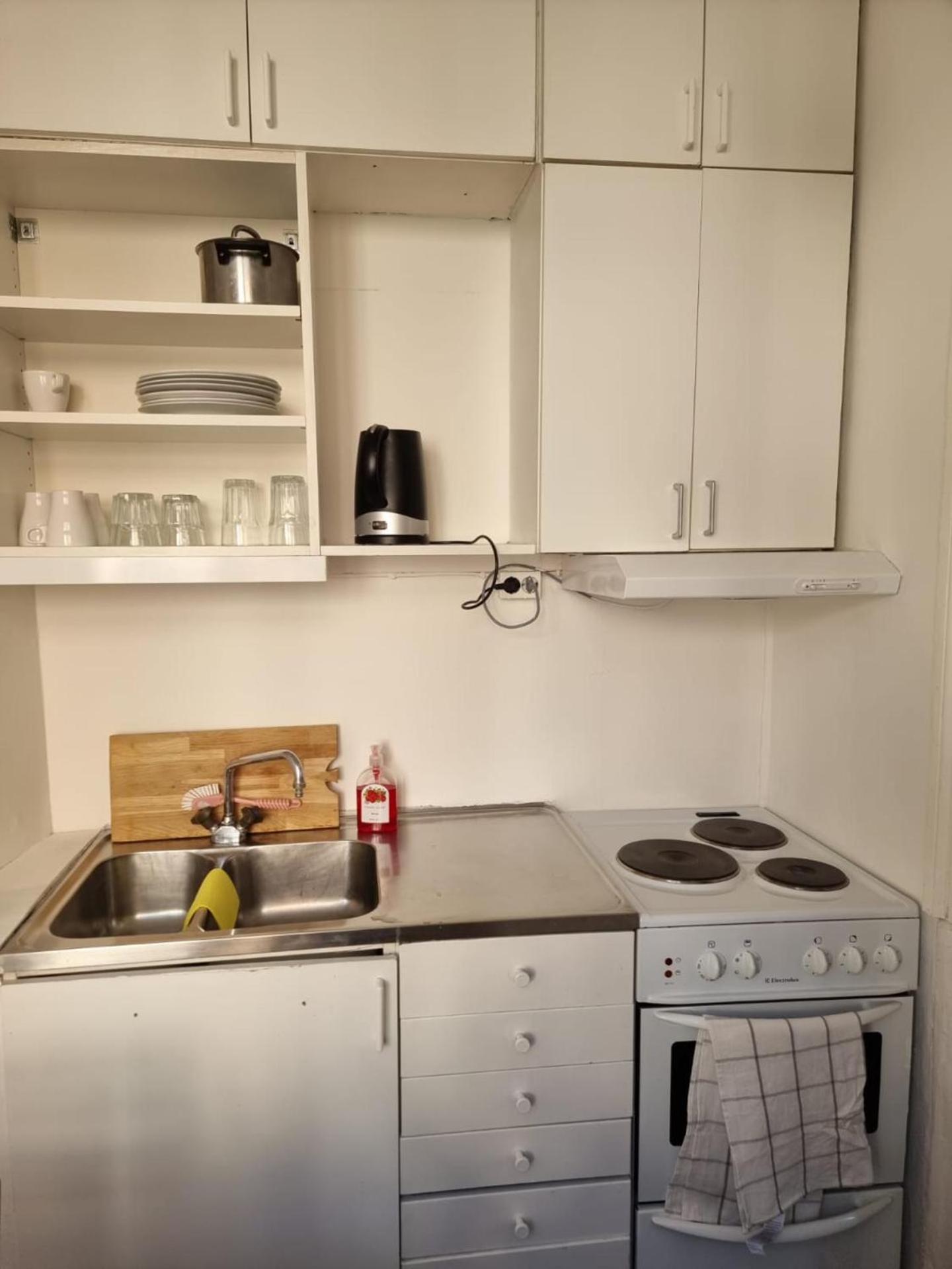 Apartment! Apartment *