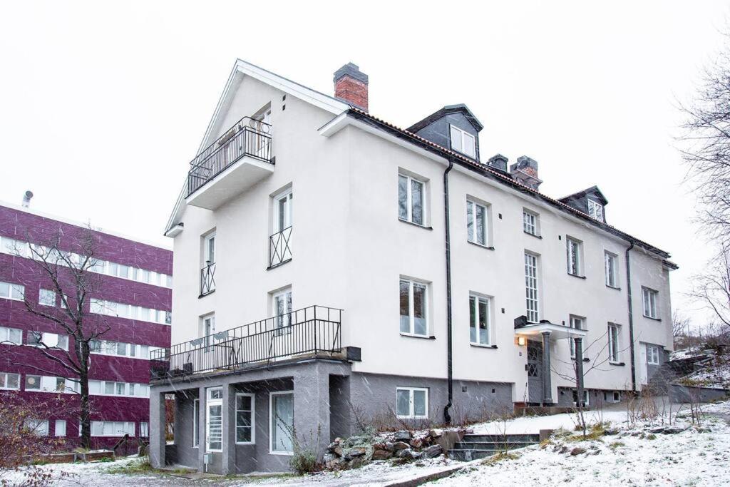 Modern 1 Bed Gem Stylish Appartement