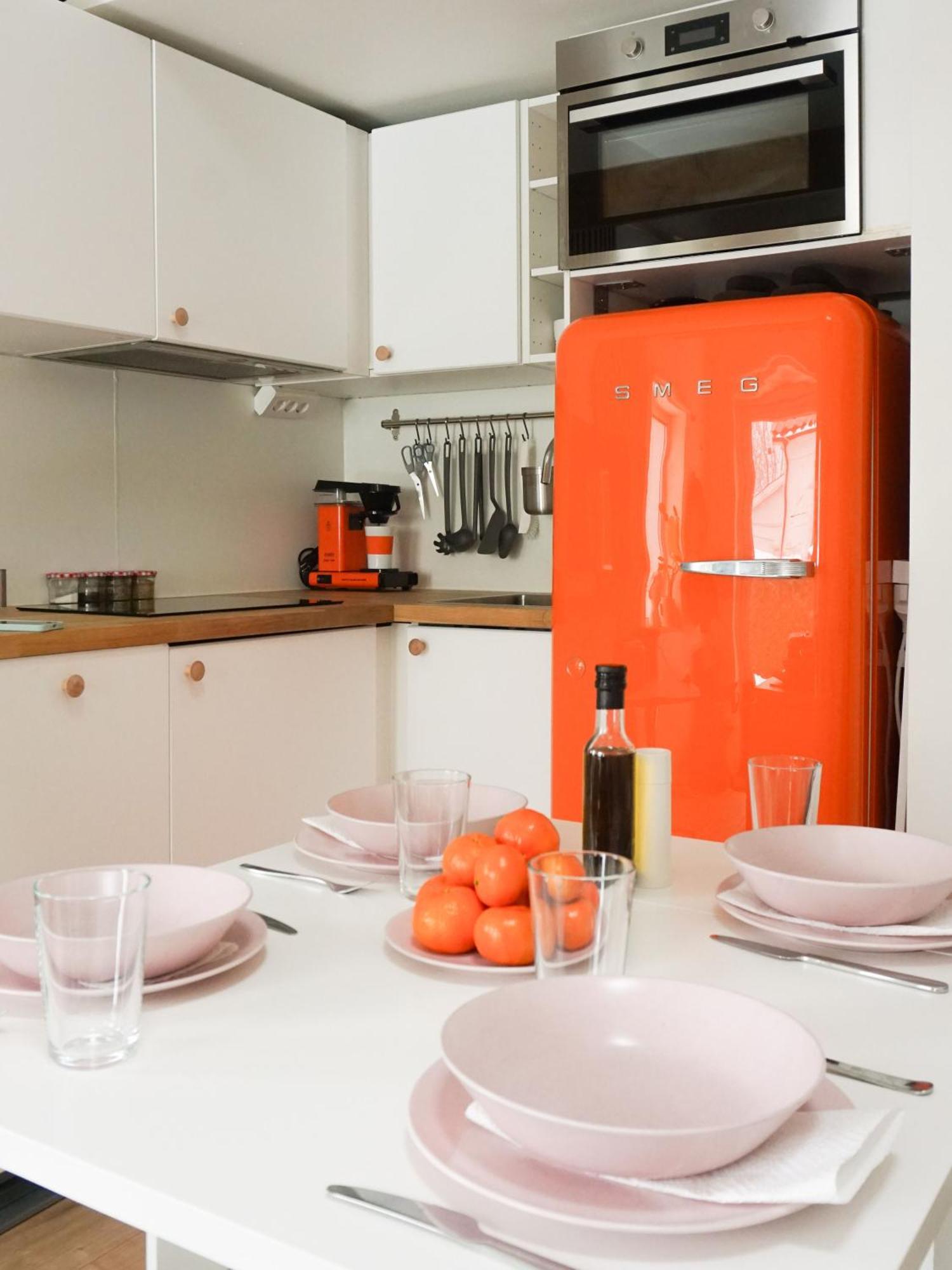 La Petite Boheme With Free Parking Stockholm
