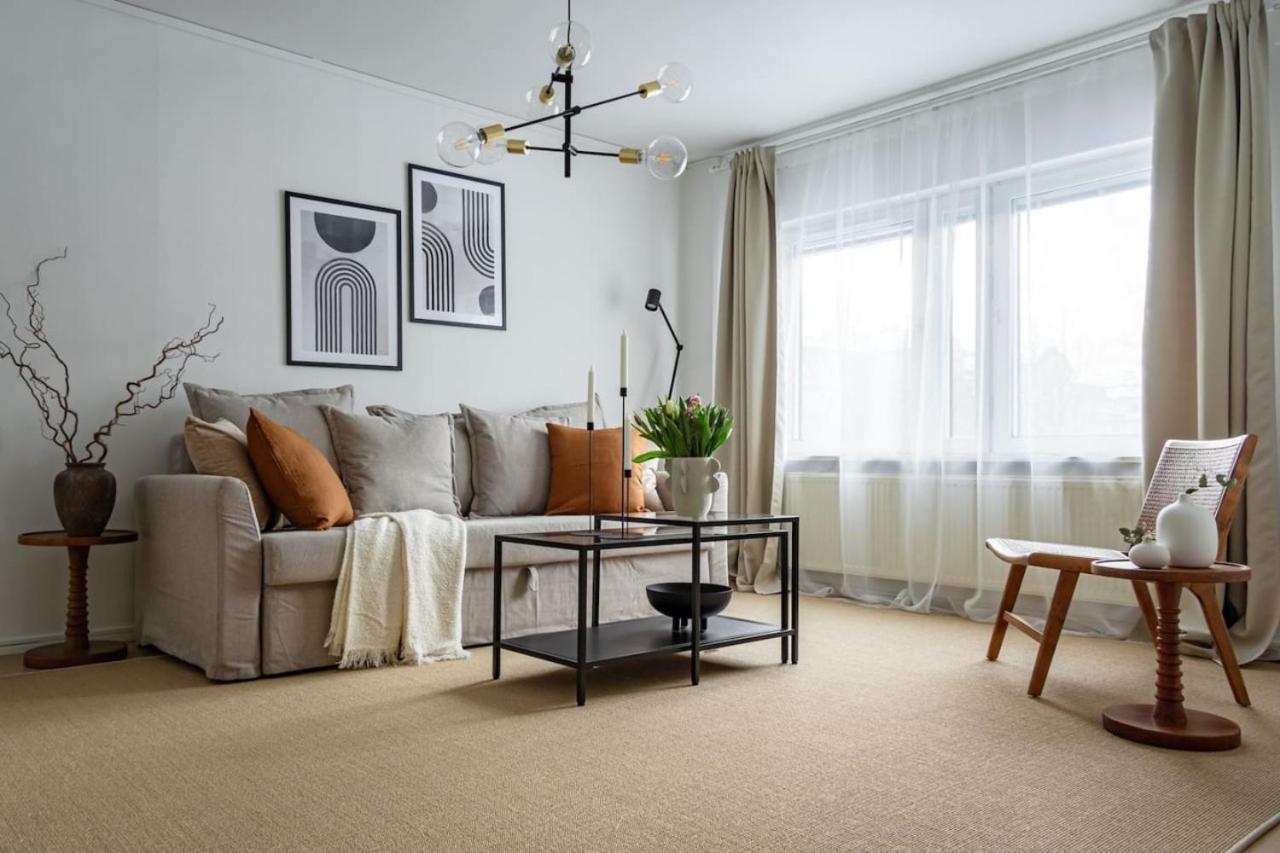 Sodermalm Hideaway Haven Apartment