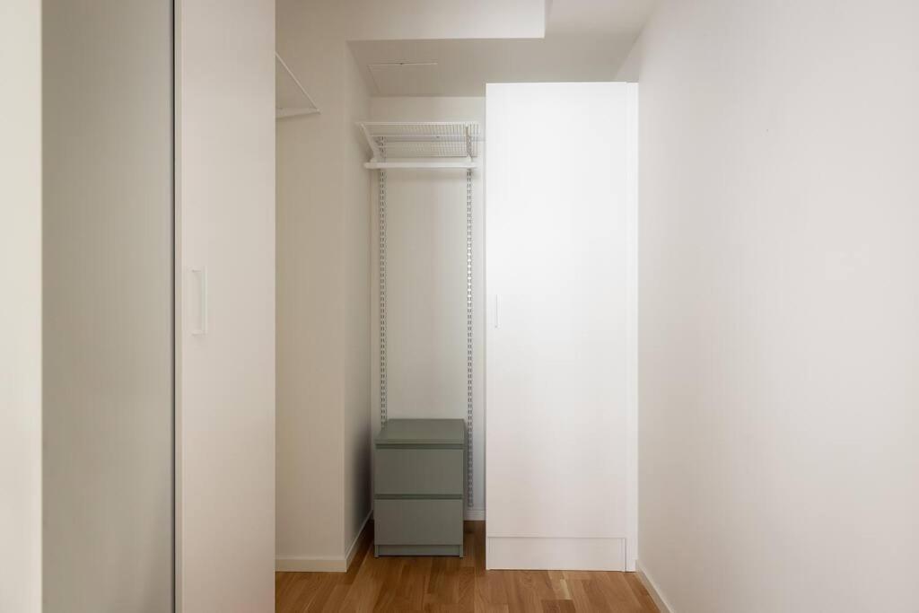 Modern Elegance I Hagastaden Appartement *