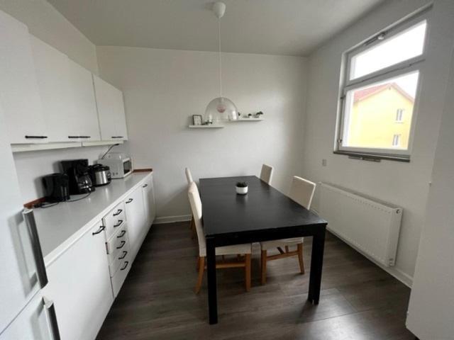 Apartment & Living