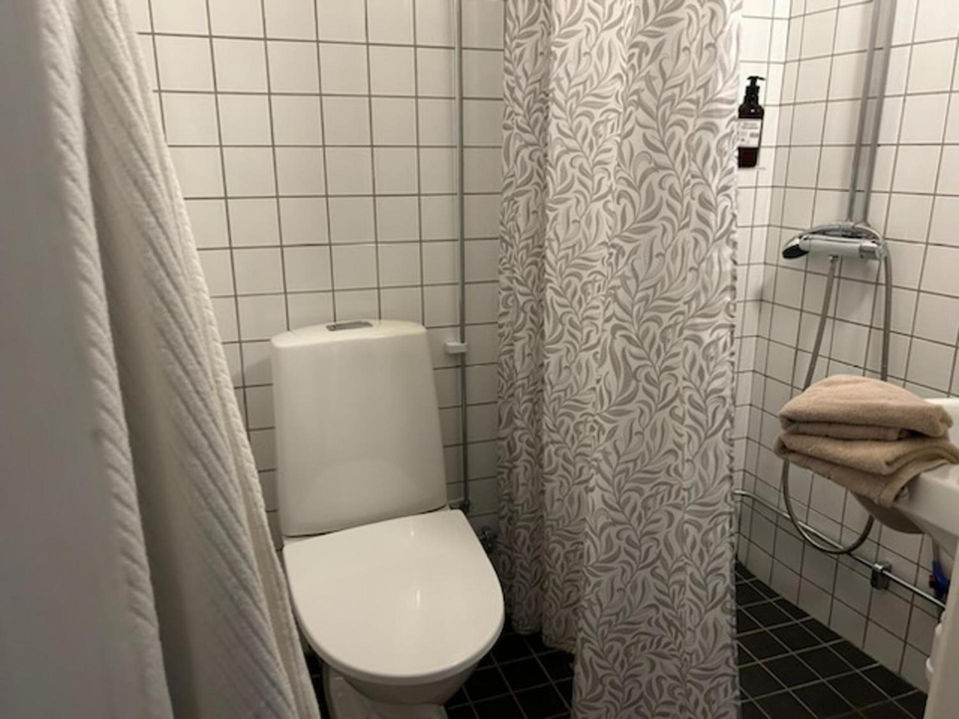 Loft Haven 3 Beds In A 1-bedroom Gem * Stockholm