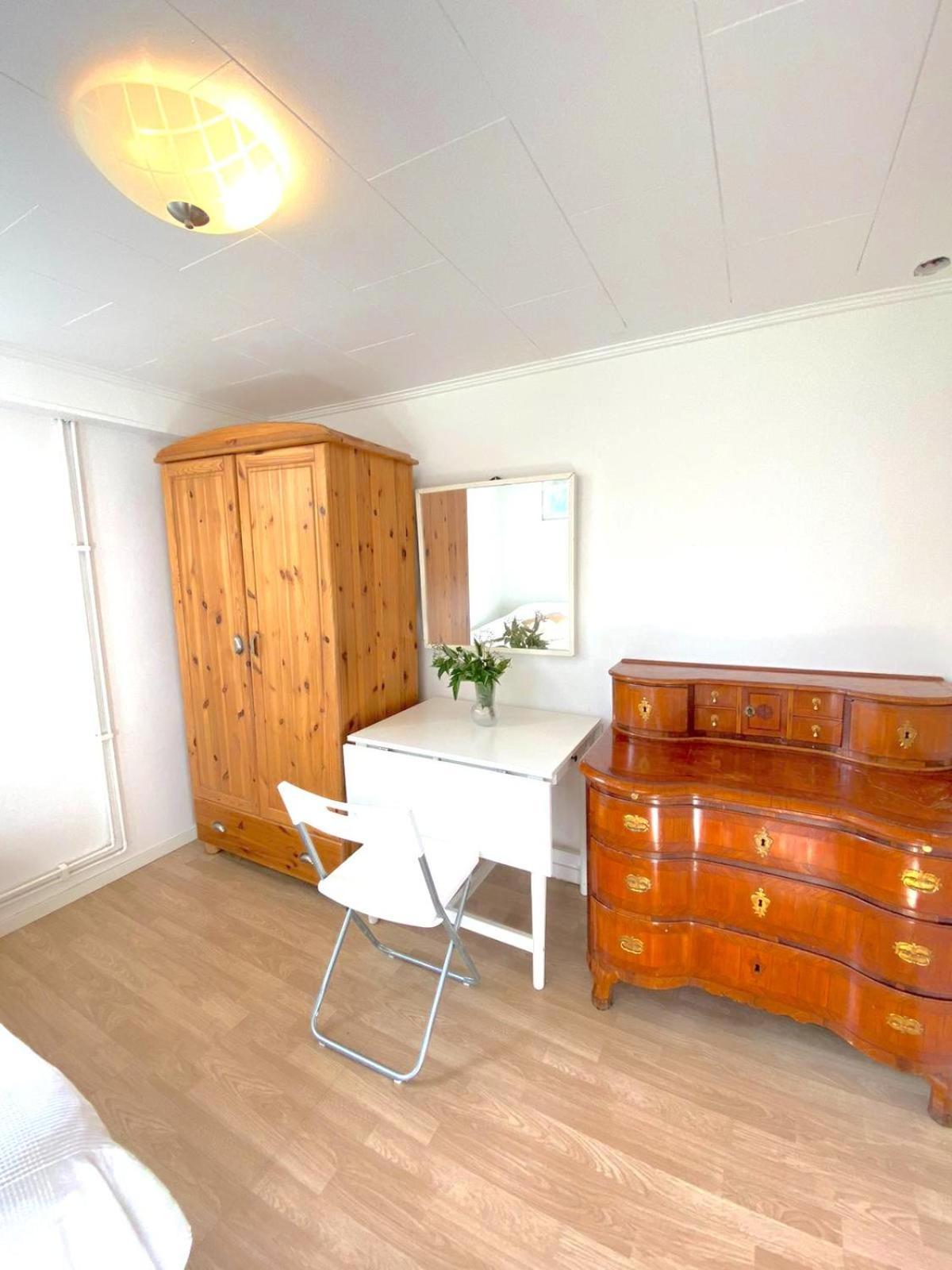 Tallkrogen Romantic House - Upper Or Lower * Stockholm
