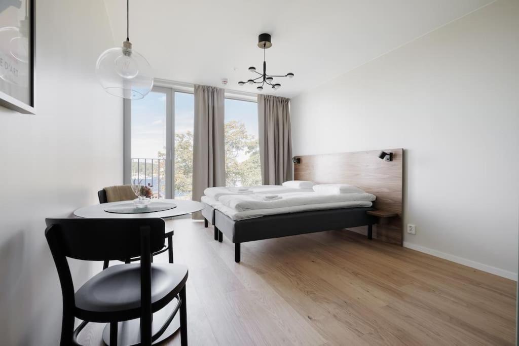 Brand New Amidst Ancient Ruins Oasis Apartamento Estocolmo