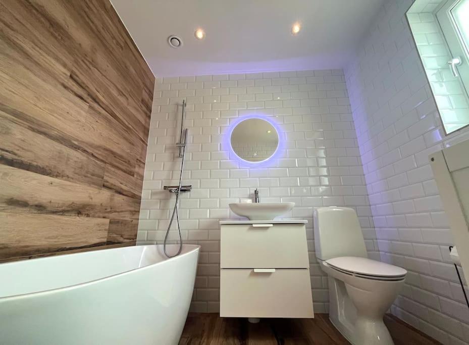 Luxury With Jacuzzi