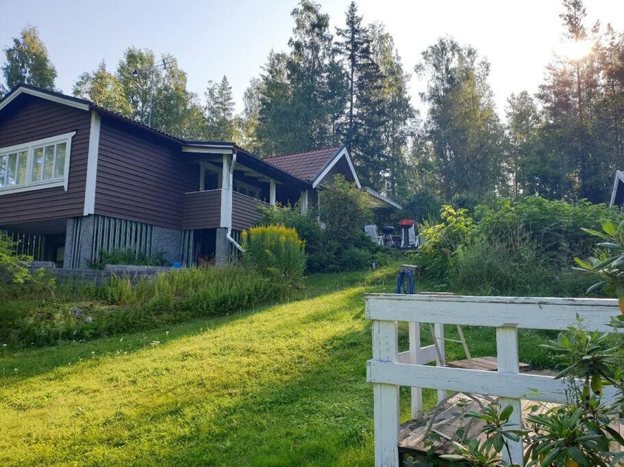 Private Lake Cabin Villa *