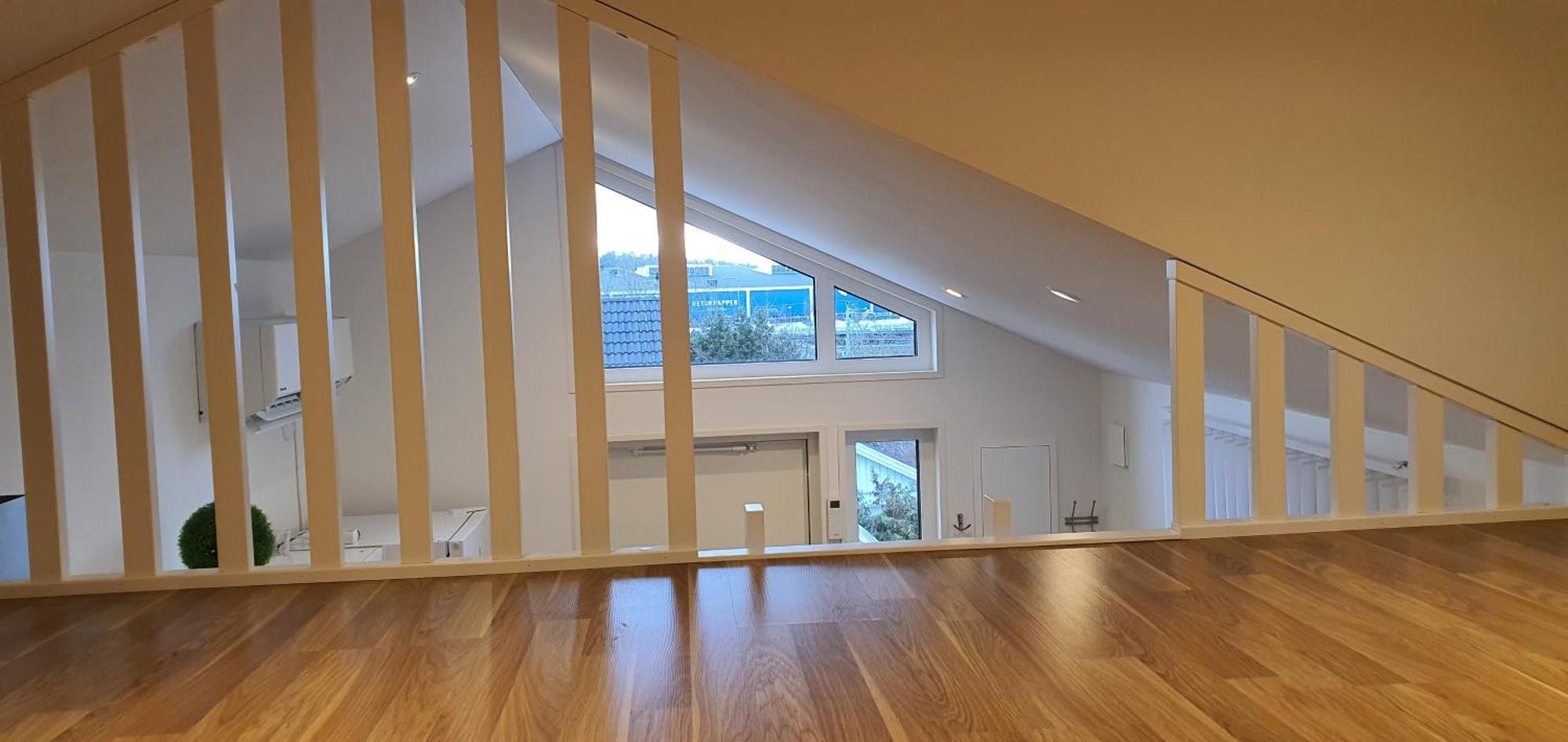 Apartamento Smakfullt Attefallshus Med Stort Loft Naera Naturen