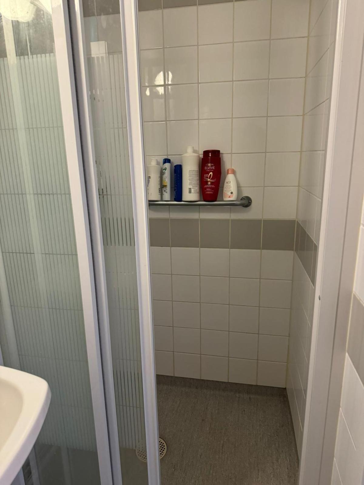2 Sovrum I En Del Av Laegenheten