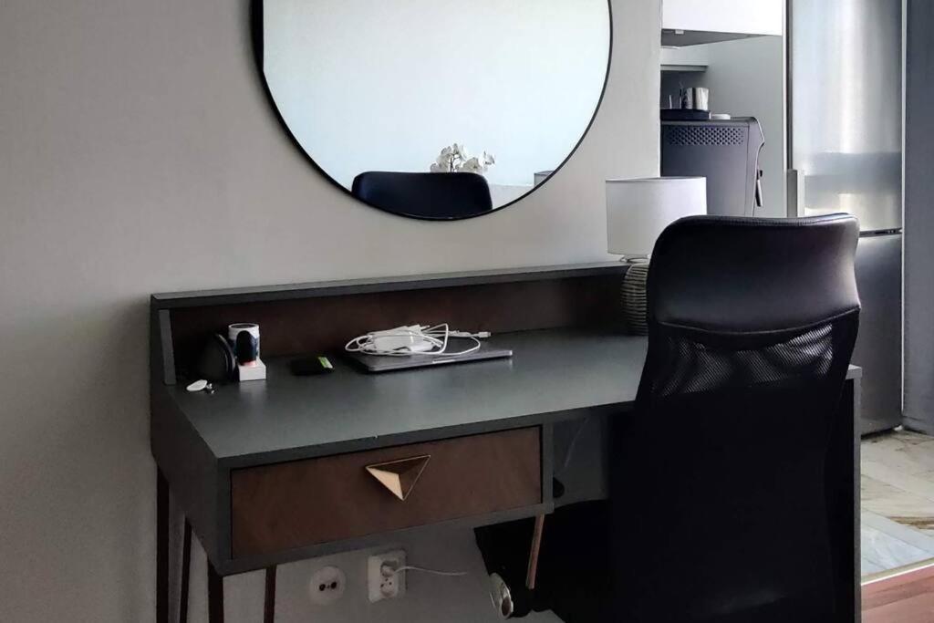 Center With Stunning Views Apartment