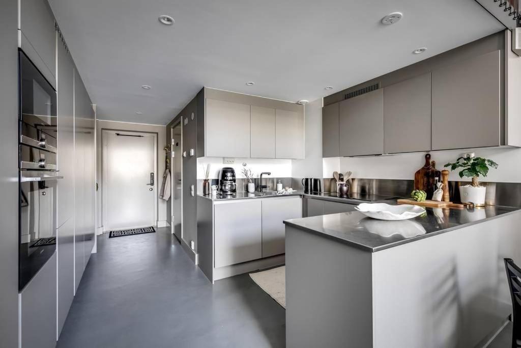 The Skylight Loft Apartment *