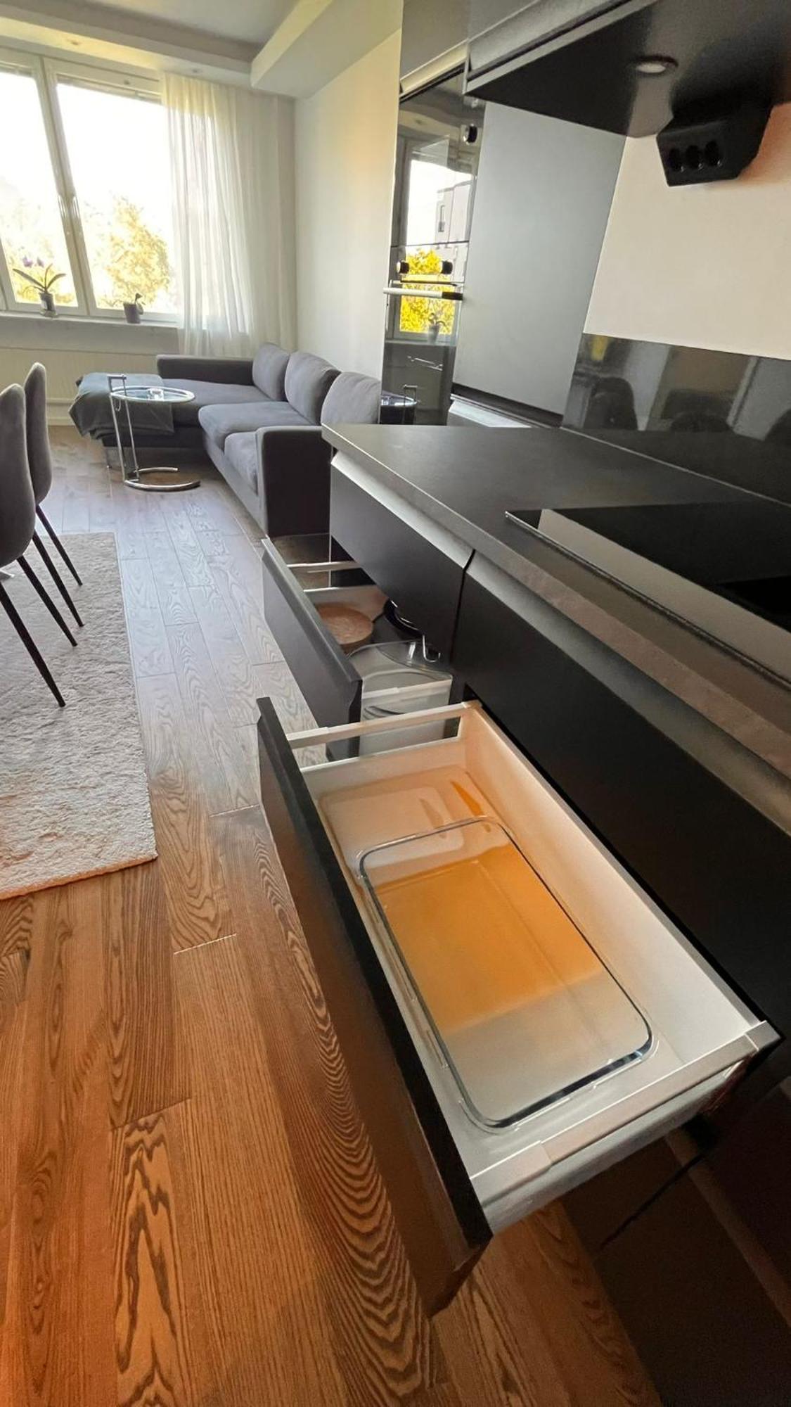 Lägenhet Vackert Nyrenoverad Laegenhet Stockholm