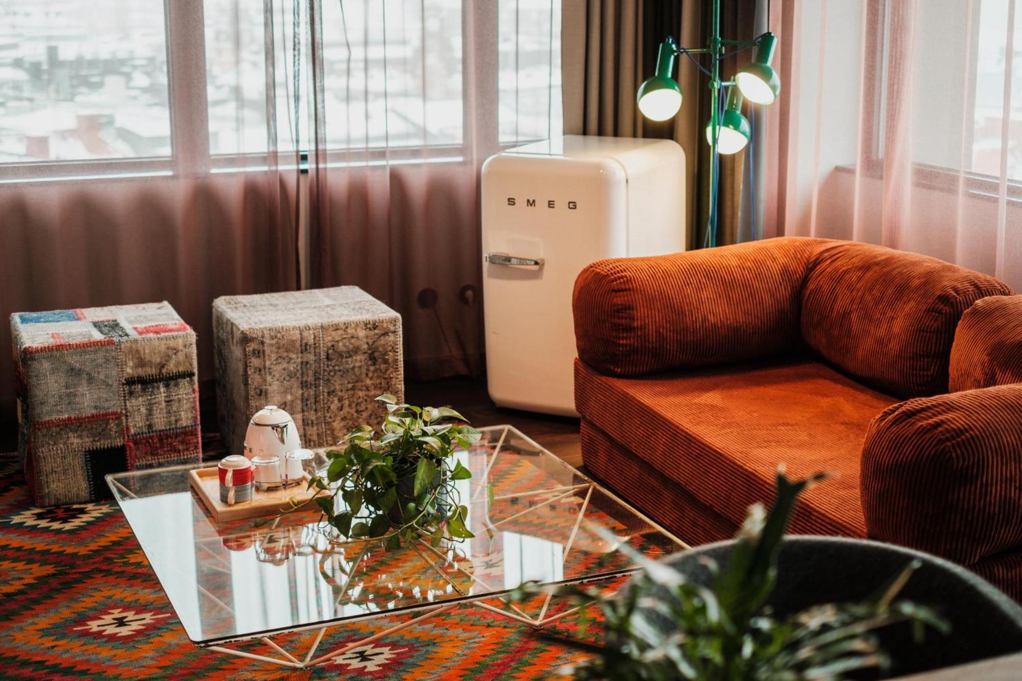 Hobo Hotel 4*