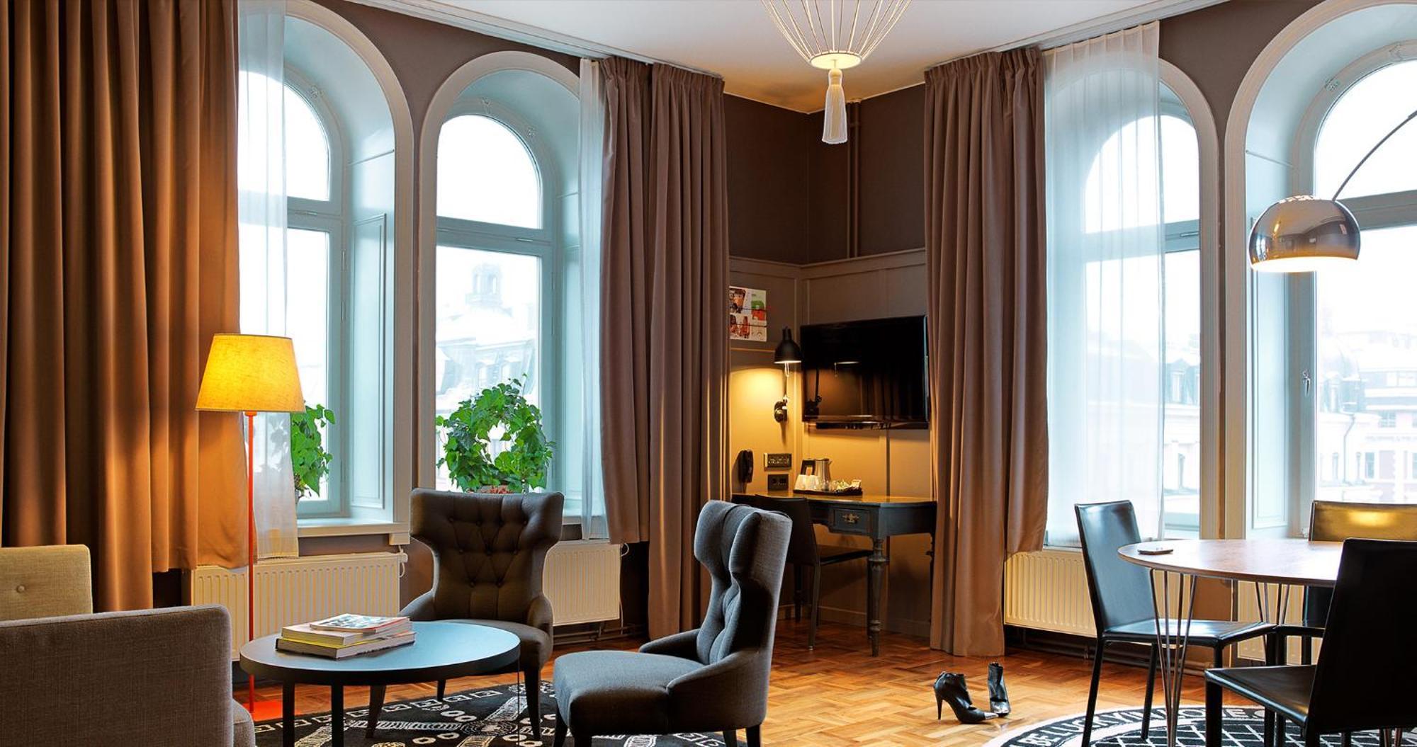 Scandic Grand Hotel 4*