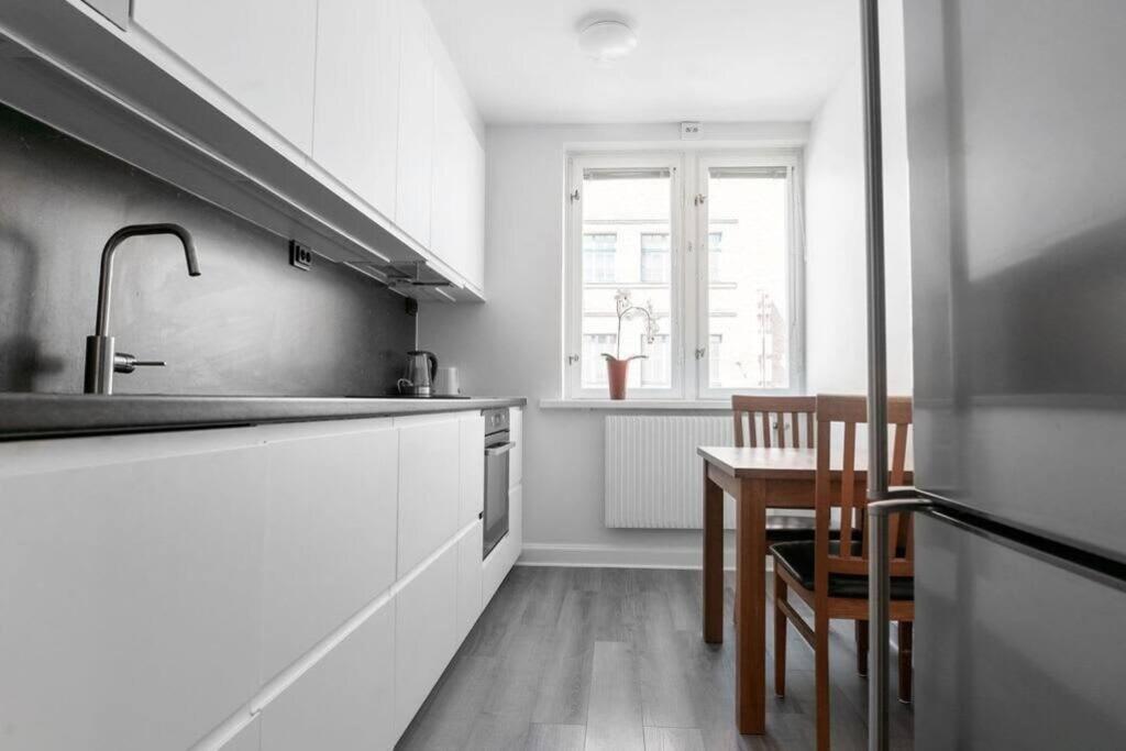 Appartement In Soedermalm 1-4 People 47 Sqm Stockholm
