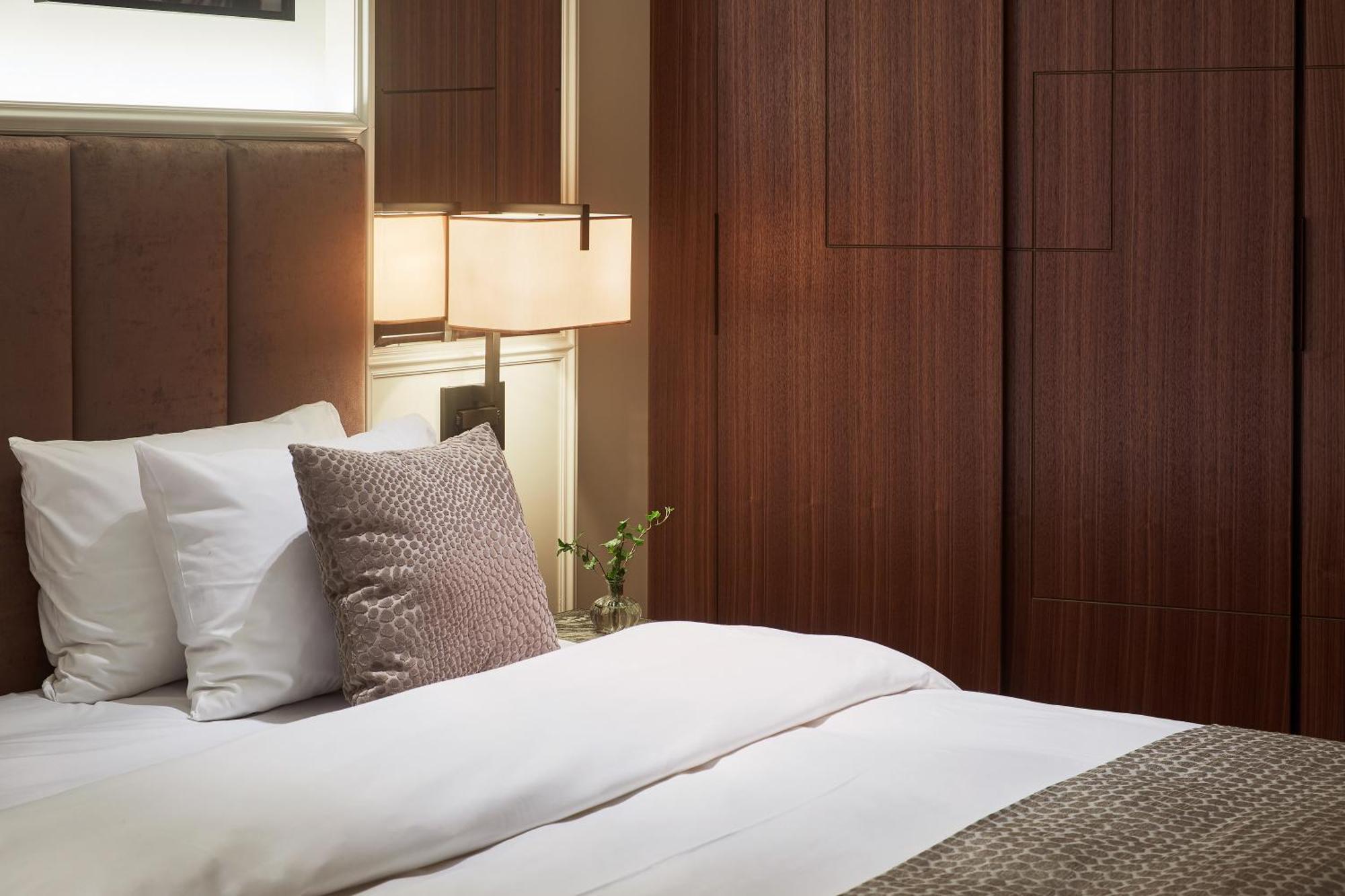 Bank Hotel, A Member Of Small Luxury 5*