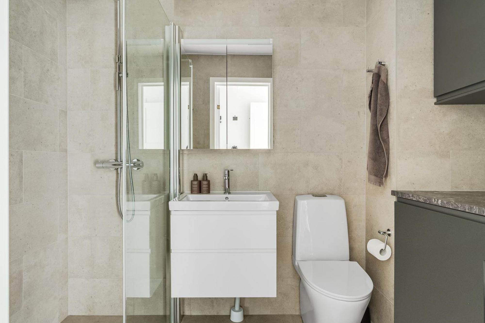 Luxury Top Floor Trendy Sodermalm Apartment *