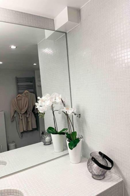 Close To Water And Nature Apartment *