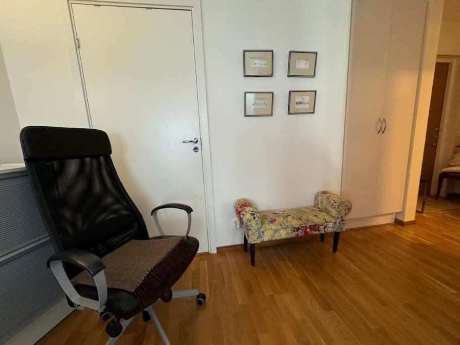 Apartment Charmig Laegenhet Med Balkong Naera Stockholm