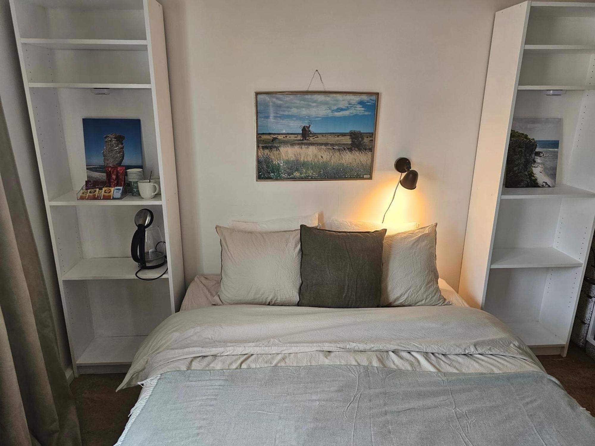 With Private Entrance And Ensuite Bathroom Rum i privatbostad Stockholm