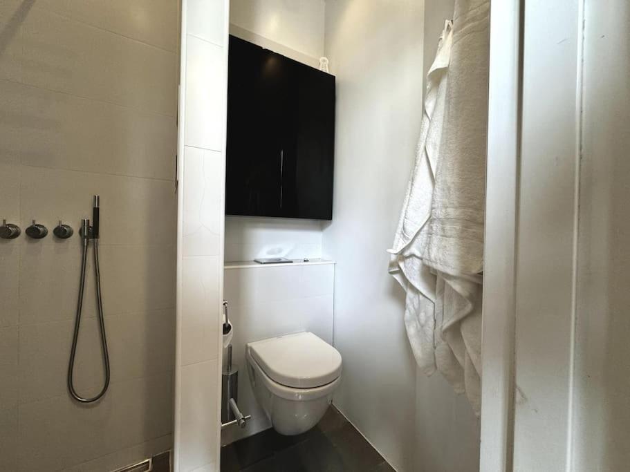 Mysig Pa Strandvaegen Apartment *