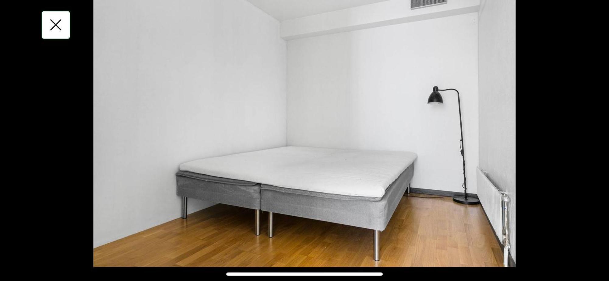 2 Bedrooms 1 Bathroom Kitchen