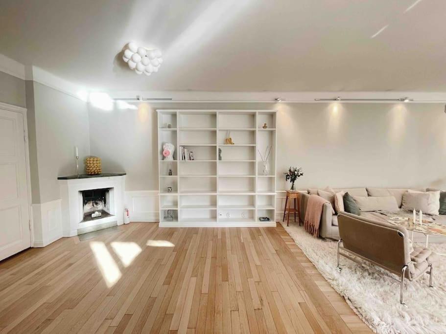 Apartment Nyrenoverad Trea I Vasastan