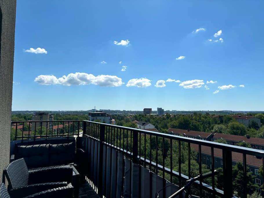 Duplex Med Tva Balkonger * Stockholm