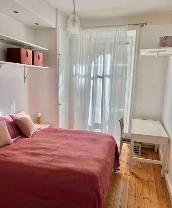 Apartment Modern Laegenhet Med Balkong
