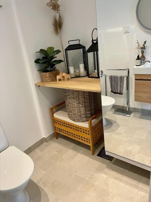 50 M2 Private House Near City, Pool Garden Sauna! Holiday home