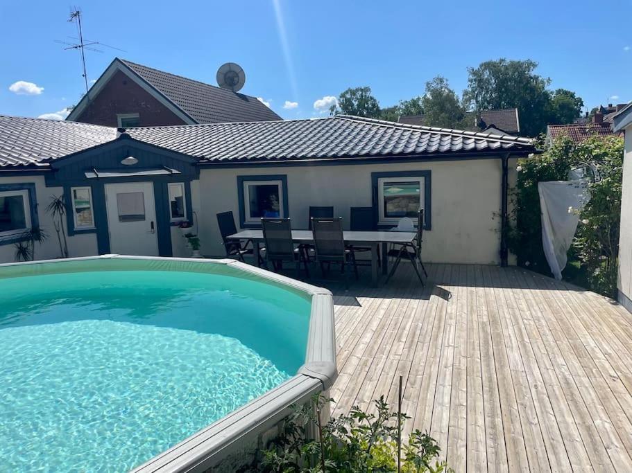 50 M2 Private House Near City, Pool Garden Sauna! Holiday home