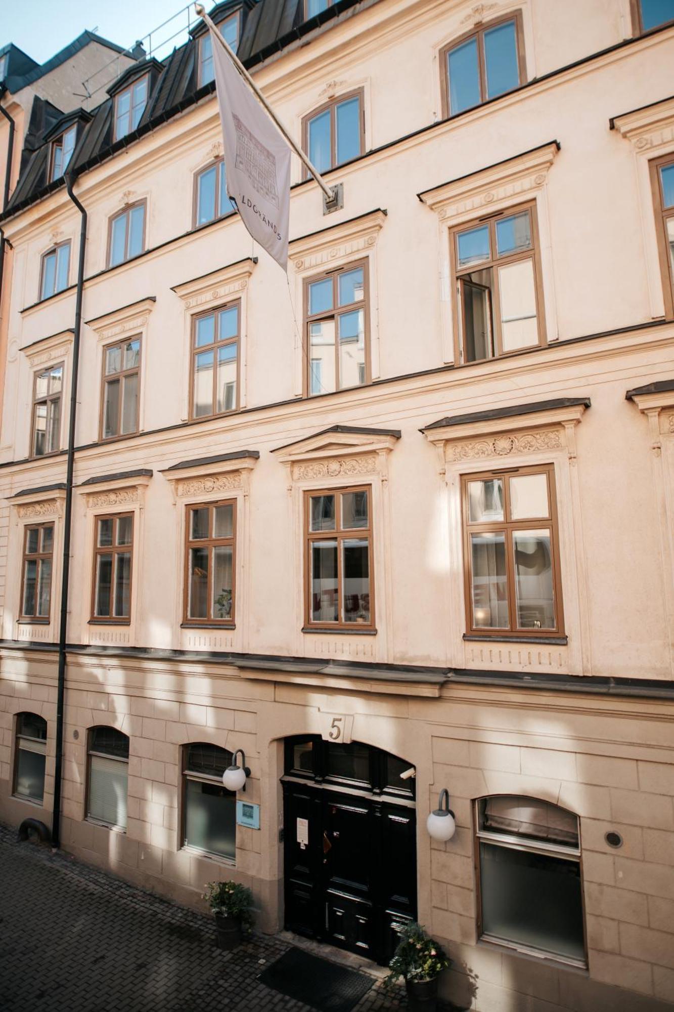 Guldgraend * Stockholm