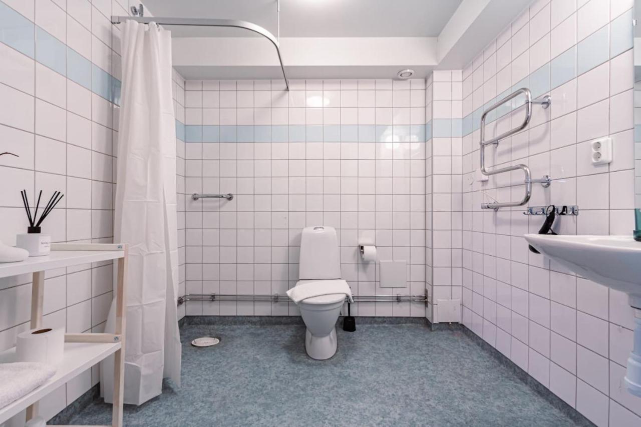Affordable 2br In Eclectic Sofo - Construction Work Apartment