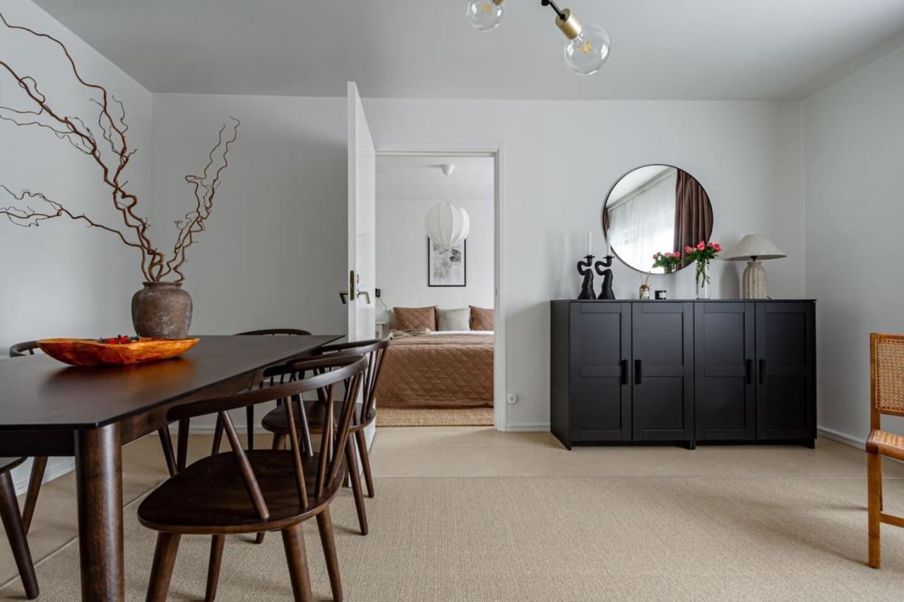Spacious For 6 In Sodermalm *