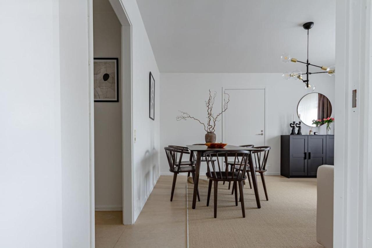 Lägenhet Spacious For 6 In Sodermalm