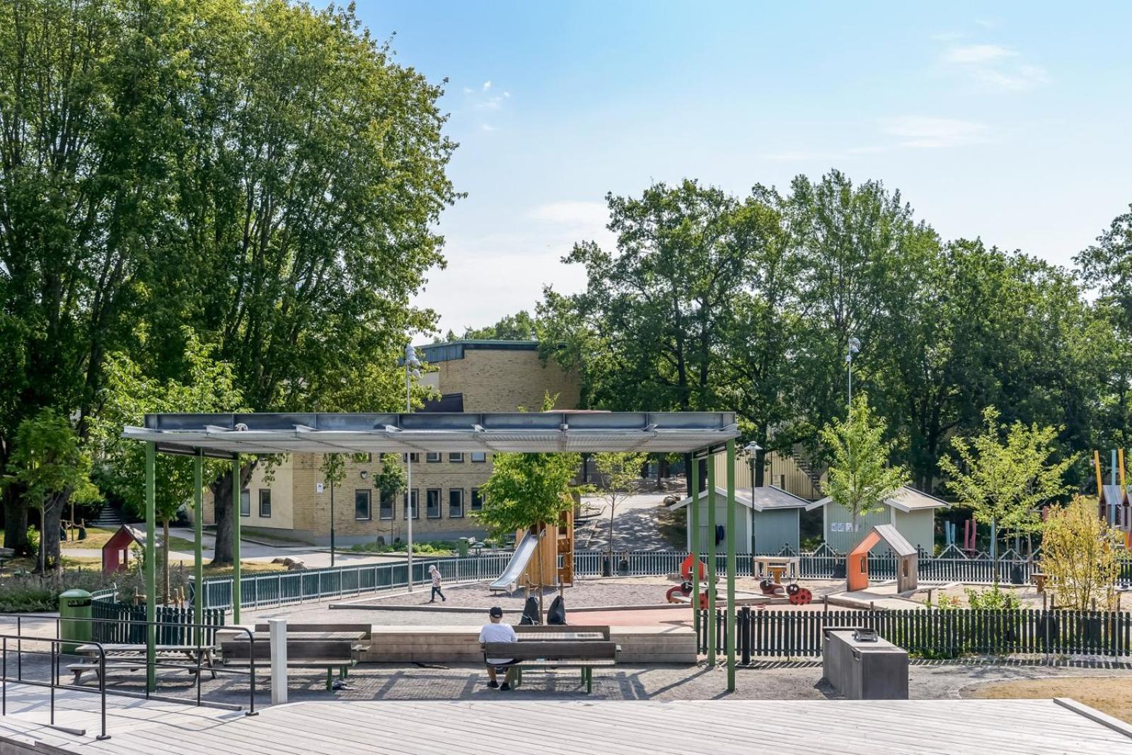 Apartment Vackert Nyrenoverad Laegenhet *