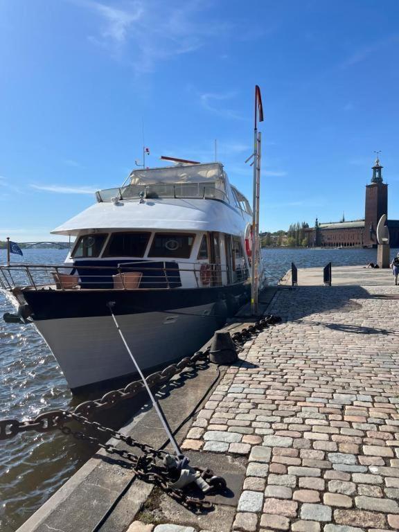 Botel My Etera
