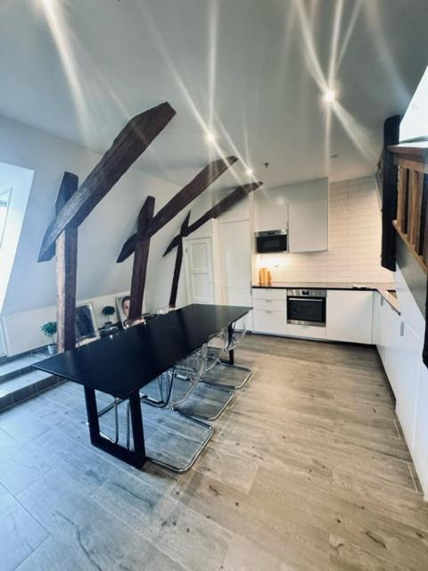 Penthouse - Old Town *
