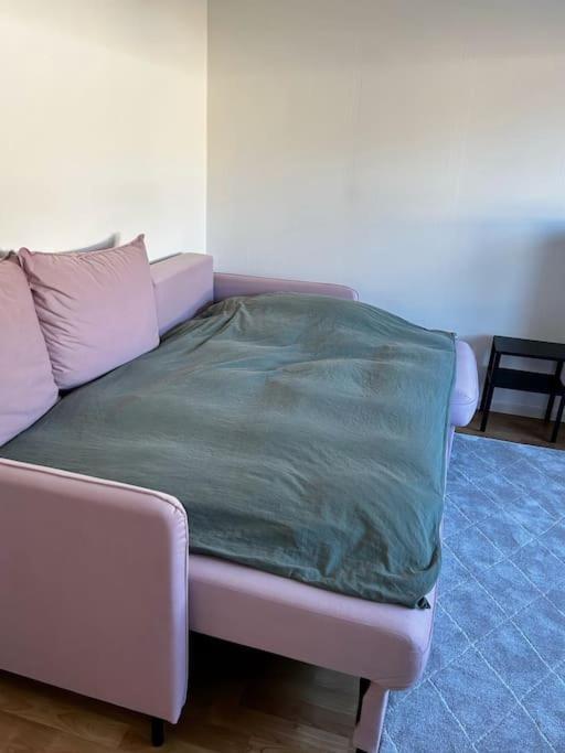 Cozy Between Airport&center Stockholm