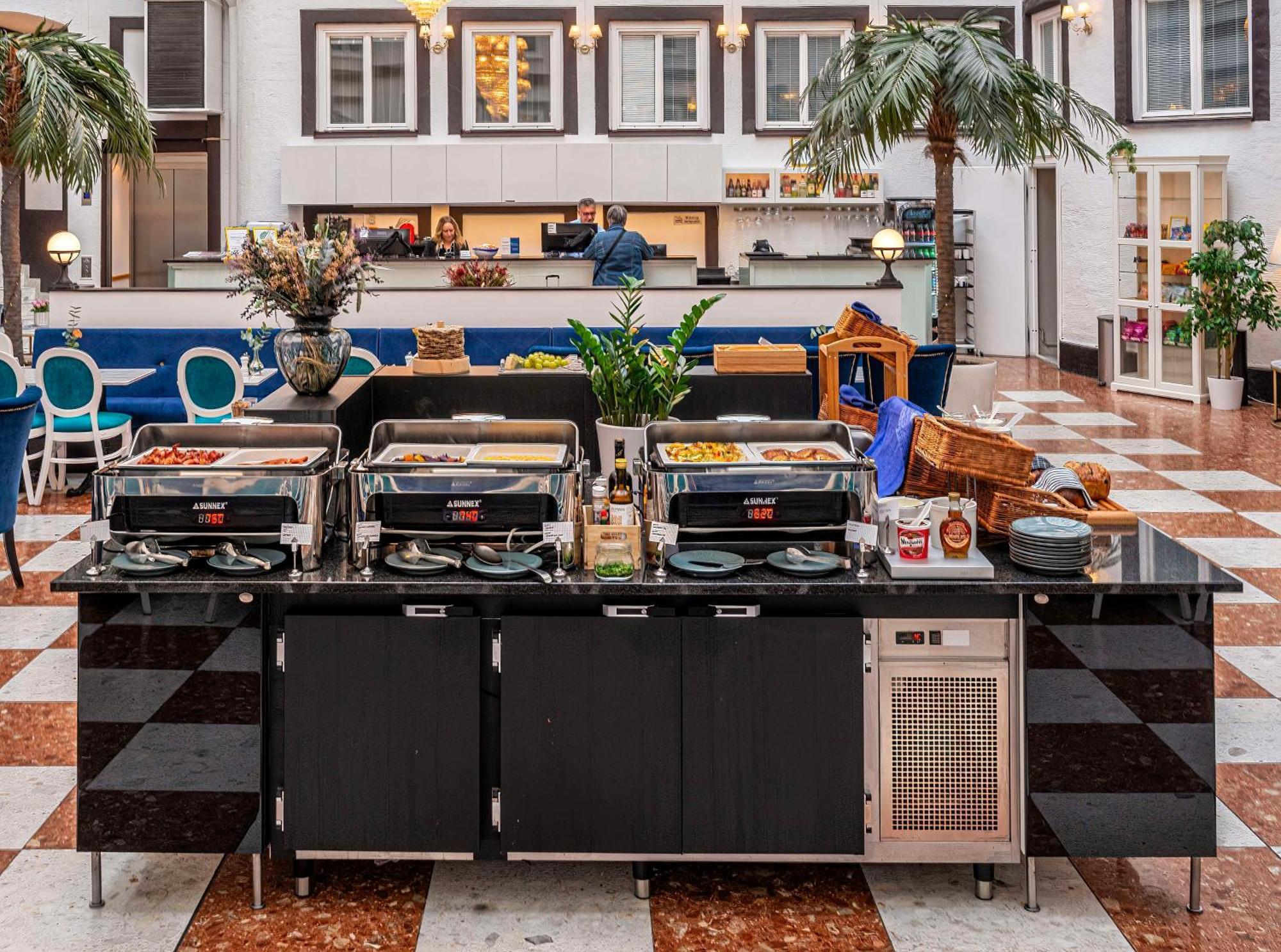 Western Bentleys Hotell 4*