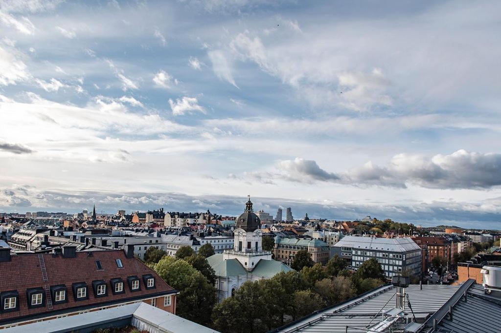 Hotel With Urban Deli Stockholm