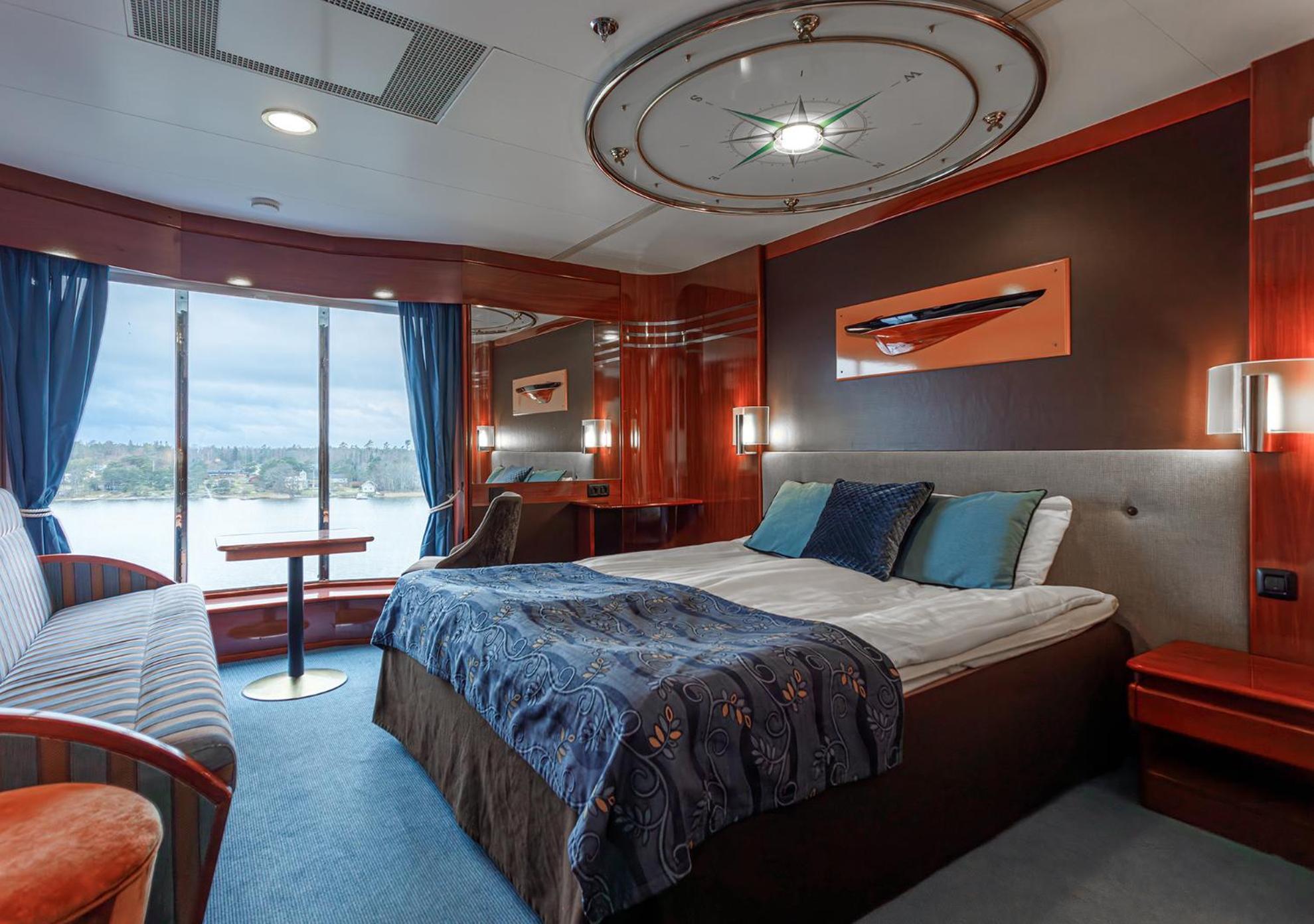 Viking Line - Overnight Cruise From Stockholm