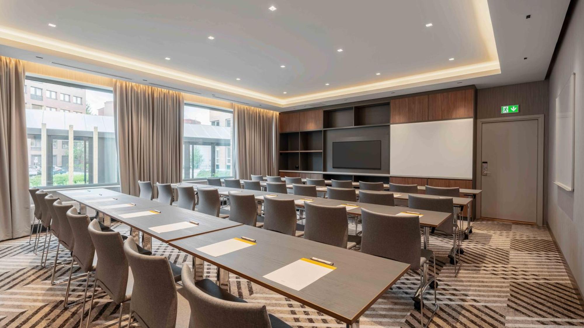 Voco - Kista By Ihg Hotell 4*