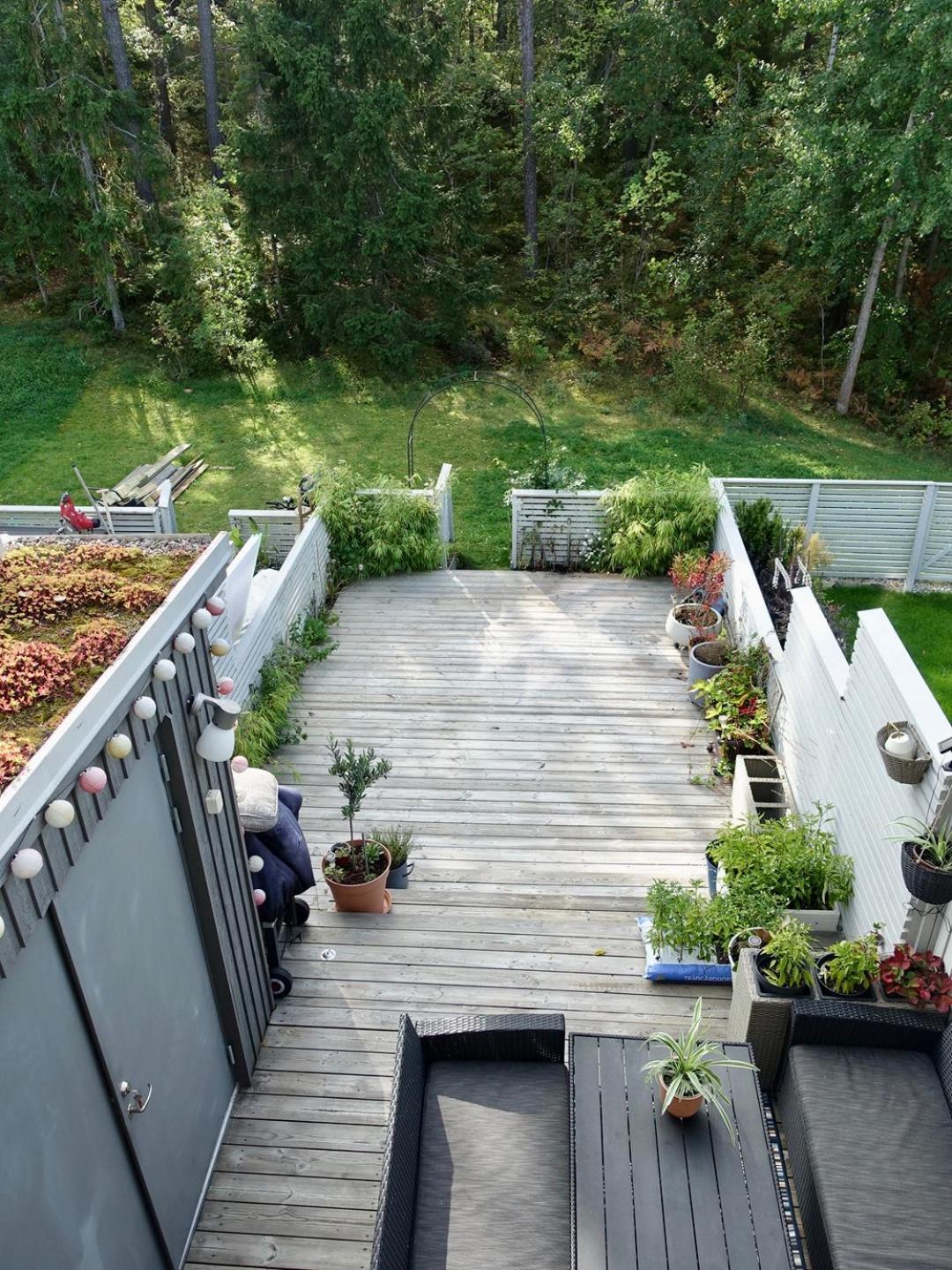 Garden House Close To