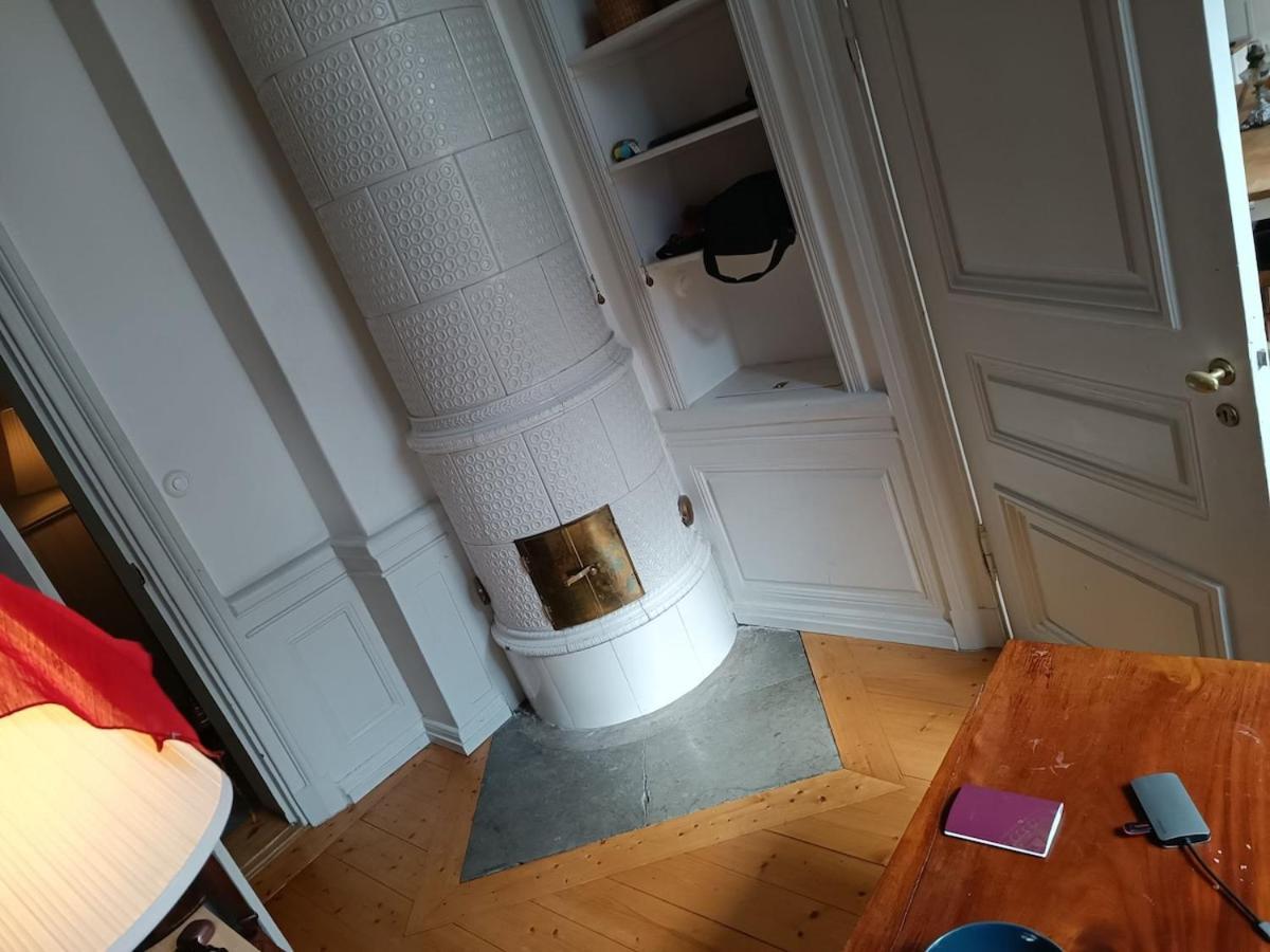 3 Bedroom In The Old Town With Bathtub! * Stockholm