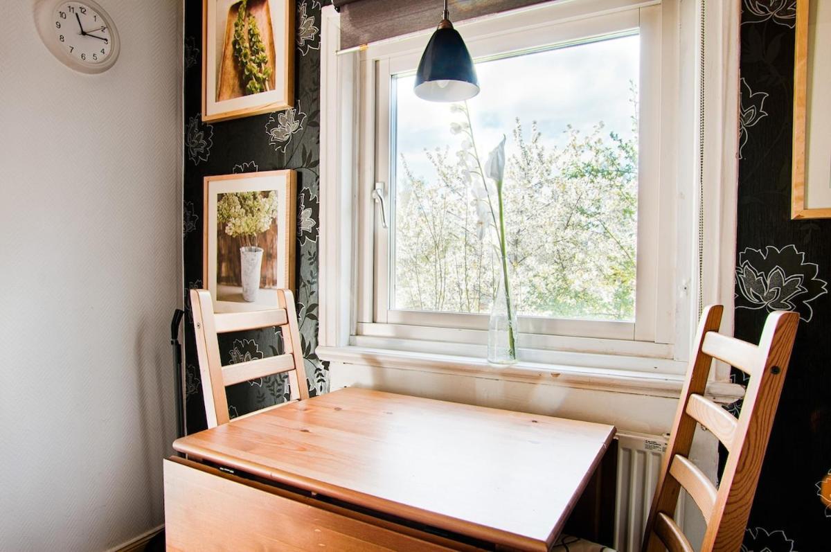 Cosy Little House In Sthlm Vakantiehuis *